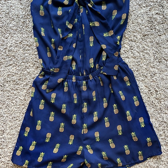 Strapless romper - Picture 3 of 7